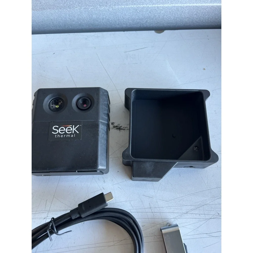 Seek Thermal Scan YW-AAA Dual Thermal Camera Temperature Screening Kit